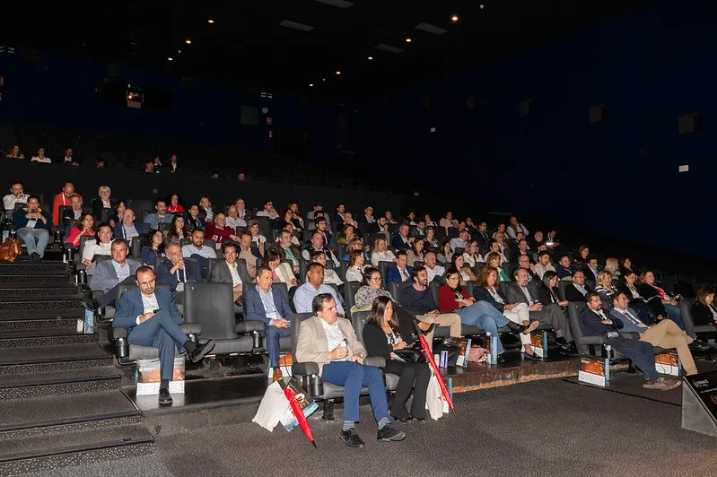 imagen asistentes FM 2024